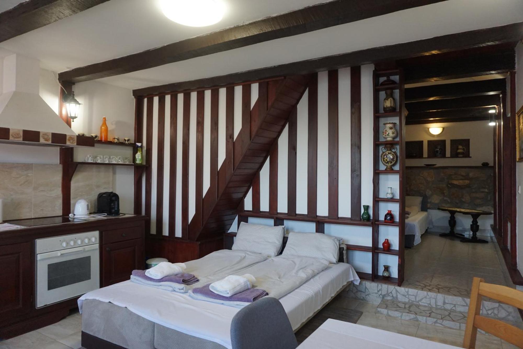 Joe Bacsi Rezidenciaja Apartment Kisharsany Luaran gambar